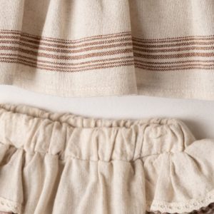 σετ κορίτσι μπεζ με μπλουζάκι σορτσάκι και καπελάκι καλοκαιρινό παιδικό σετ