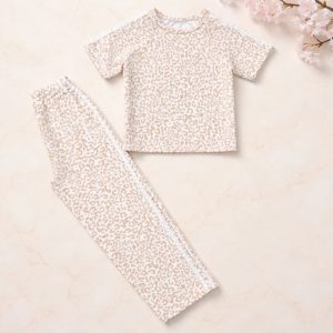 σετ κορίτσι μπεζ animal print με μπλούζα και παντελόνα καλοκαιρινό παιδικό outfit
